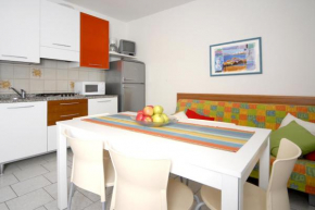 Coastal comfort flat just 400m from the beach